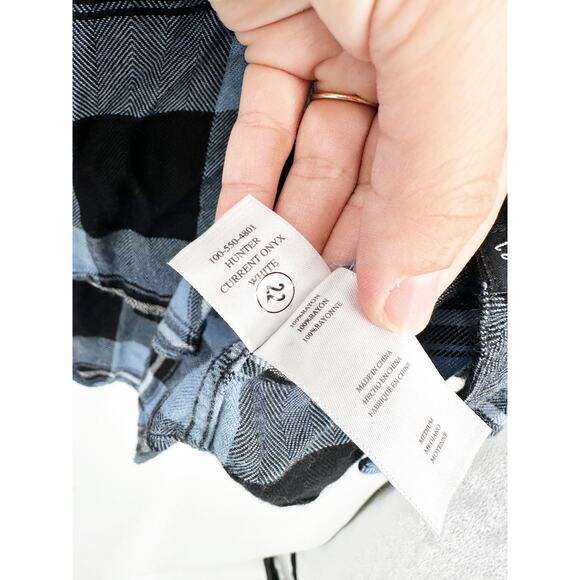 Rails Hunter Rayon Plaid Long Sleeve Button Up Shirt in Current Onyx White Sz M - Picture 4 of 5